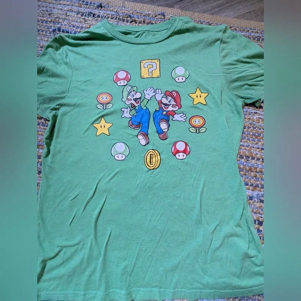 Nintendo Super Mario Bros. Green Graphic Tee XL Luigi Gamer Emo Grunge Retro